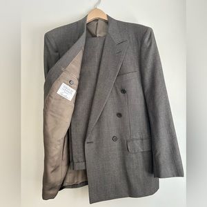 Corneliani suit for man Size 42R